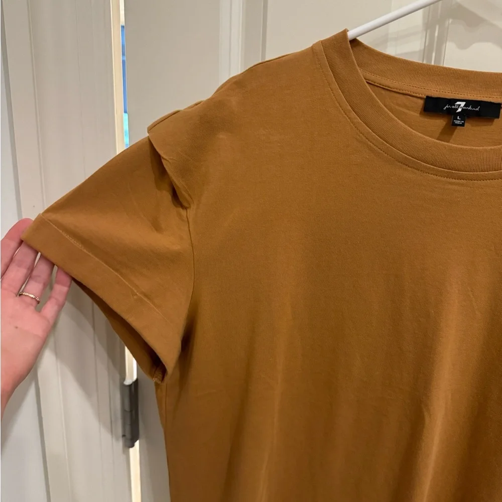 🆕WOT 7 For All Mankind | short sleeve shirt - Picture 2 of 5